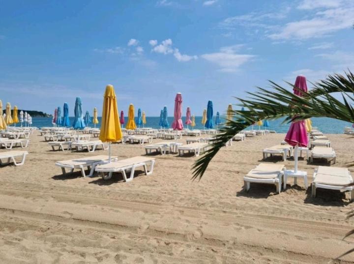 Seaview Apartment - Clara Sarafovo - 100M To Sea Бургас Экстерьер фото